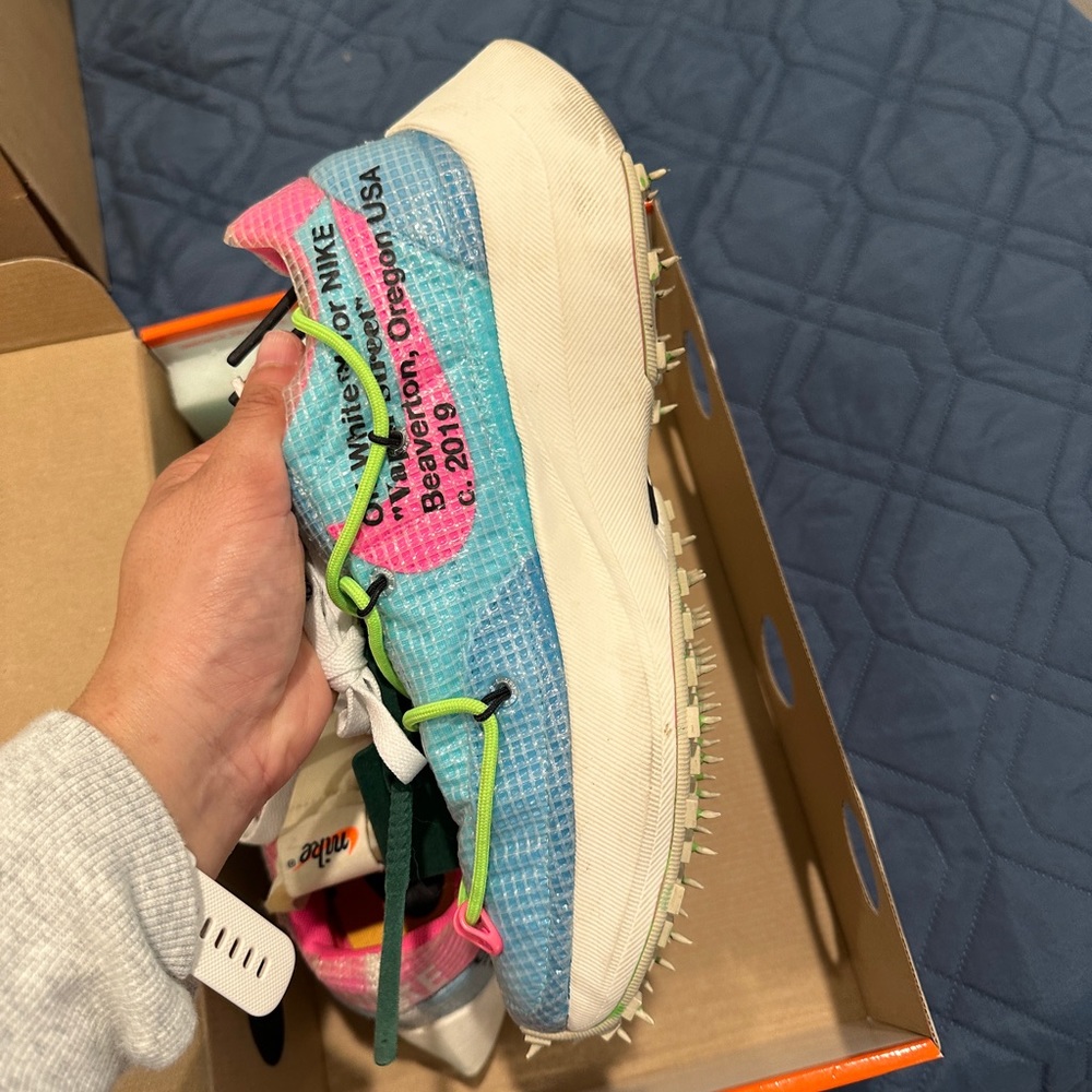 Nike Off-White Waffle Racer - Picture 2 of 4